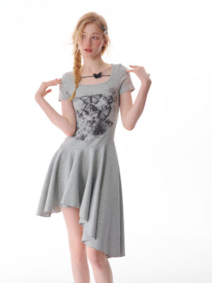 American Style Butterfly Print Dress - Defined Waist Short Sleeve Dress with Asymmetric Pleated Hem