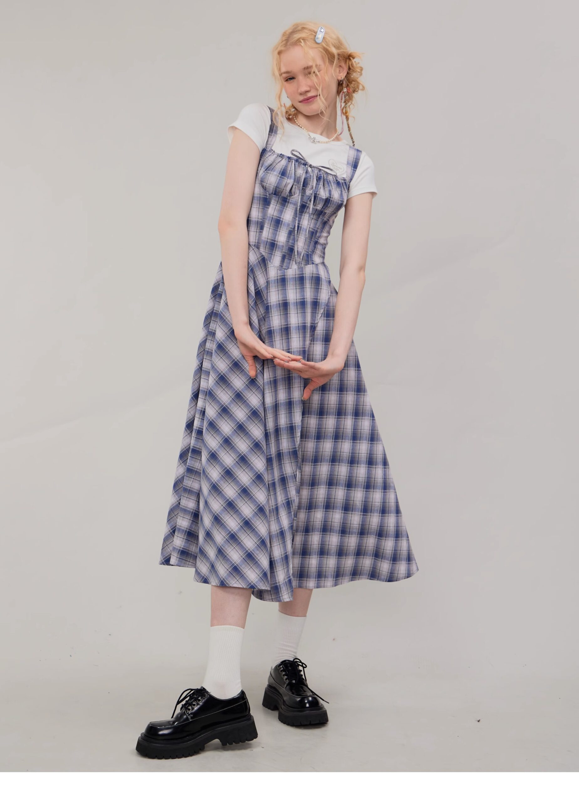 American Vintage Square Neck Dress - Blue Grid Print Bodycon Slit Maxi Dress with Tailored Waist - Image 4