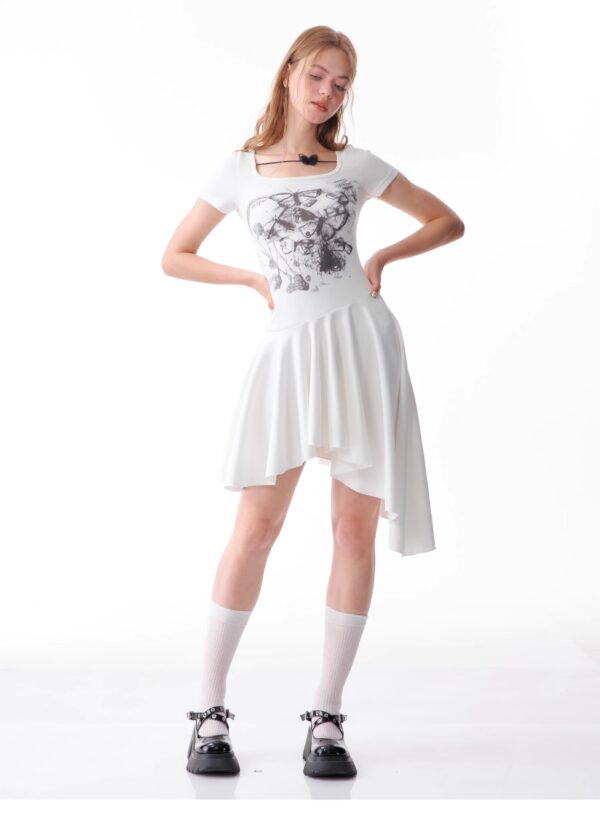 American Style Butterfly Print Dress - Defined Waist Short Sleeve Dress with Asymmetric Pleated Hem - Image 4