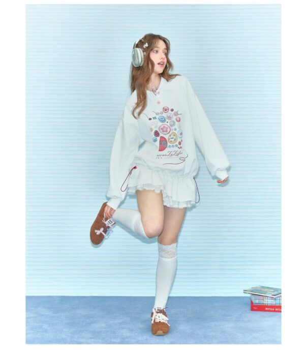 Vintage Button-Detail Polo Dress - Retro Print Pullover Sweatshirt Dress with Tailored Waist - Image 9