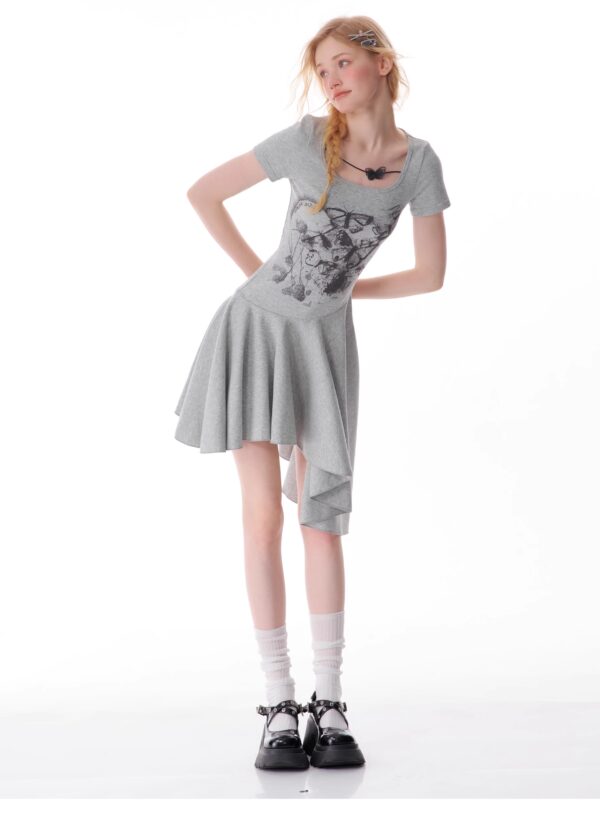 American Style Butterfly Print Dress - Defined Waist Short Sleeve Dress with Asymmetric Pleated Hem - Image 15