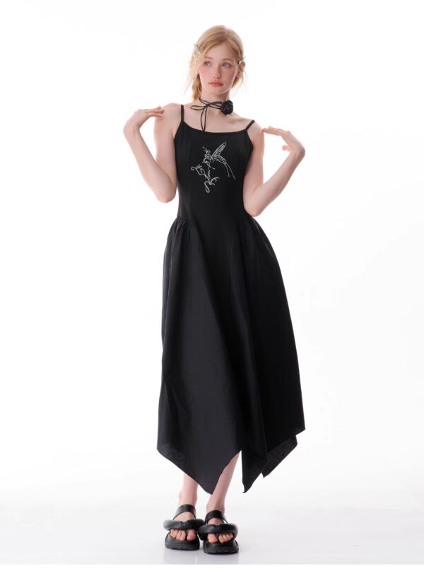 American Vintage Butterfly Maxi Dress - Elegant Slip Dress with Waist-Defining Silhouette & All-Over Butterfly Print - Image 28