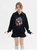Vintage Button-Detail Polo Dress - Retro Print Pullover Sweatshirt Dress with Tailored Waist