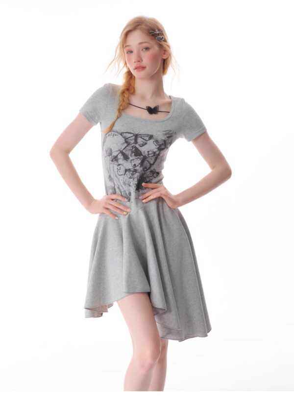 American Style Butterfly Print Dress - Defined Waist Short Sleeve Dress with Asymmetric Pleated Hem - Image 17