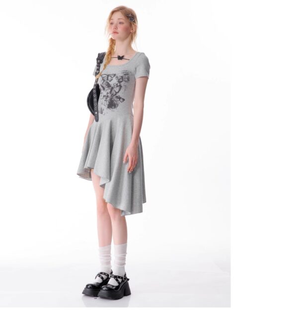American Style Butterfly Print Dress - Defined Waist Short Sleeve Dress with Asymmetric Pleated Hem - Image 19