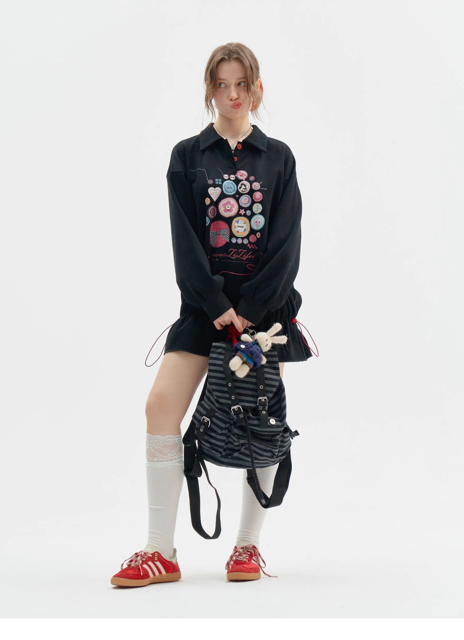 Vintage Button-Detail Polo Dress - Retro Print Pullover Sweatshirt Dress with Tailored Waist - Image 20