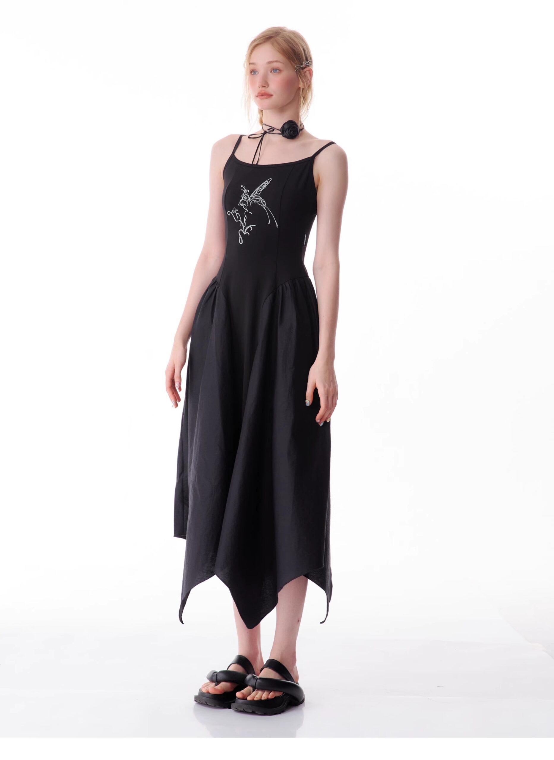 American Vintage Butterfly Maxi Dress - Elegant Slip Dress with Waist-Defining Silhouette & All-Over Butterfly Print - Image 15